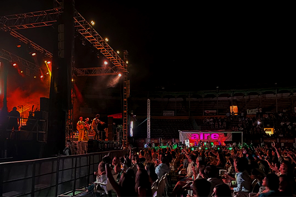 Concierto Taburete Talavera